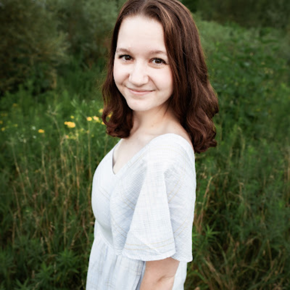 Meet your Posher, Emma